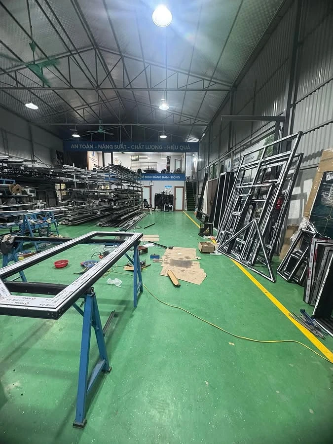 Báo Giá Cửa Nhôm Hệ 55 vát cạnh Chính Hãng Tại Hà Nội Mới Nhất 2026