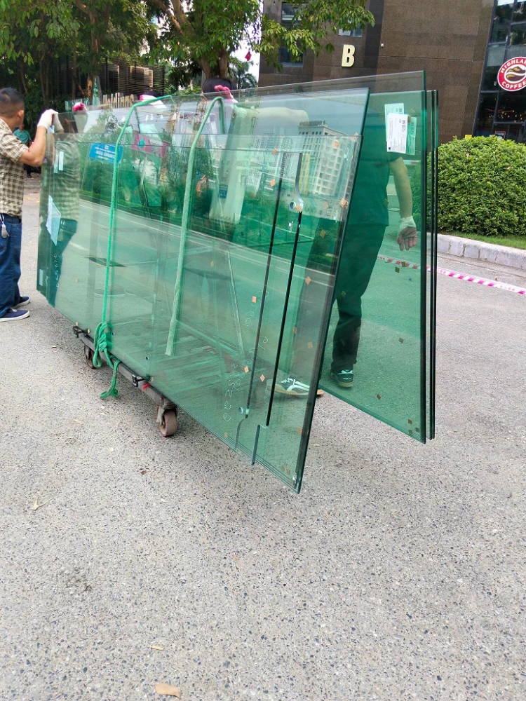 Nhôm kính cao cấp Thành Quang